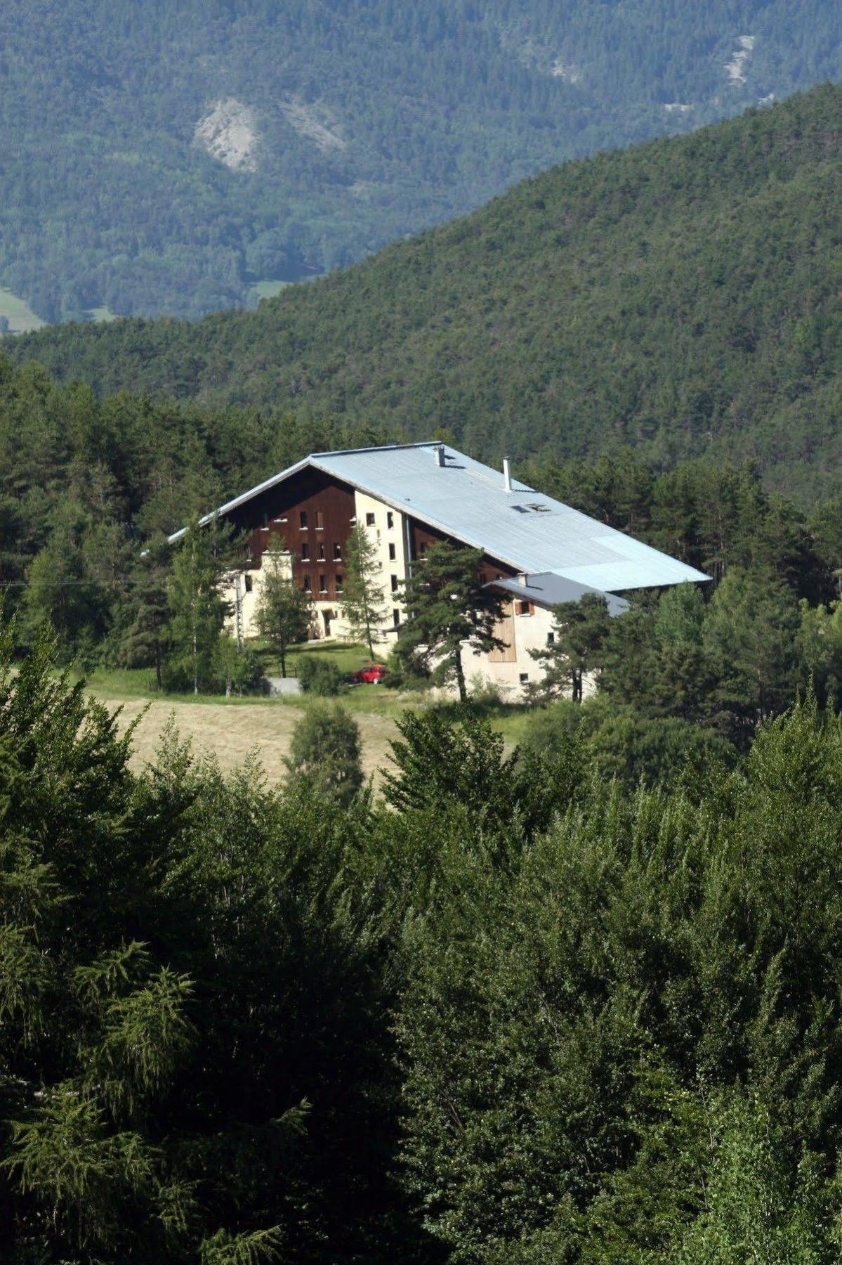 Hotel Domaine De L'Adoux Montclar  Exterior foto